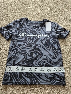 BRAND NEW Champion Gray & Black Swirl Logo Tee